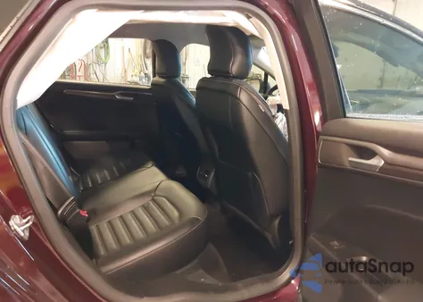 2017 Ford Fusion Se z USA, uszkodzony, nr VIN 3FA6P0HD7HR348618